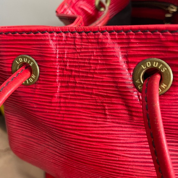 Authentic Louis Vuitton Red Epi Neo Noe - Picture 11 of 16
